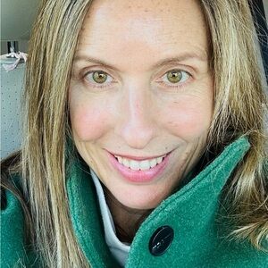 Meet your Posher, Jennifer